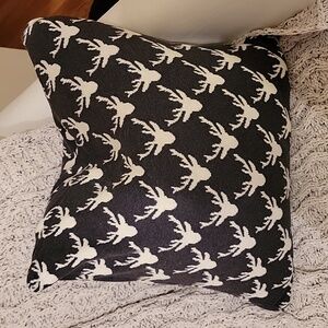 Festive Winter Holiday Reindeer Pillow Cover Charcoal/Cream